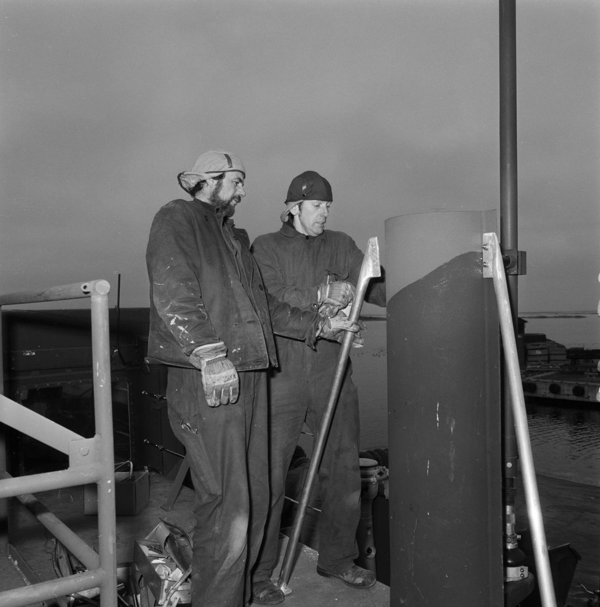 Arbetsbilder ombord på Minsvep typ Arholm
