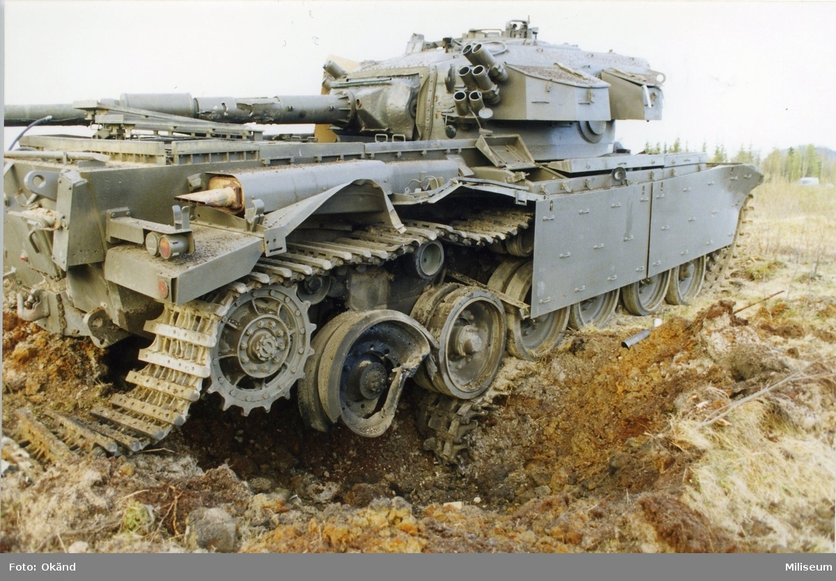 Strv 101 "Centurion" (Stridsvagn 101).

Verkan av sprängmina.