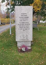 Minnestein på Fauske kirkegård (sovjetiske falne)