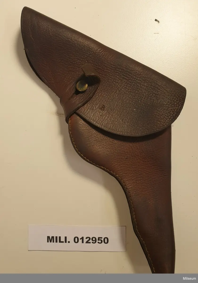 Revolverhölster för 7,5 mm revolver m/1887 av läder.
