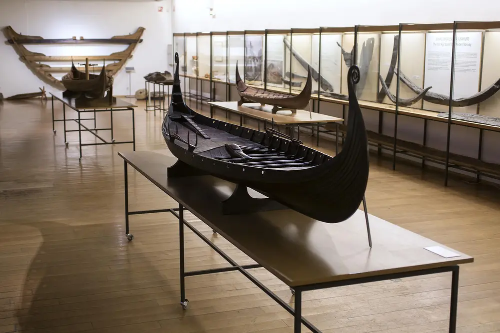 The Oseberg ship in model