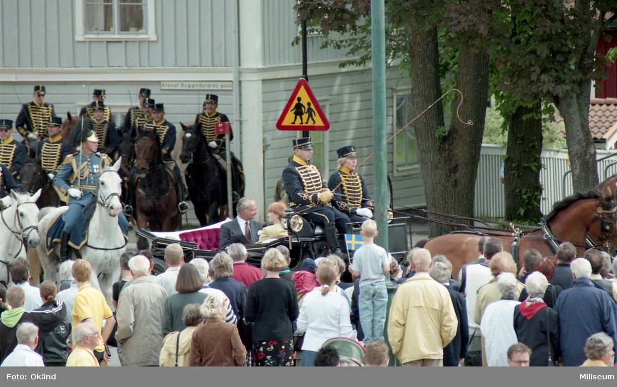 Kungabesök.

Hans Majestät Konungen Carl XVI Gustaf och landshövding Birgit Friggebo i kalesch.