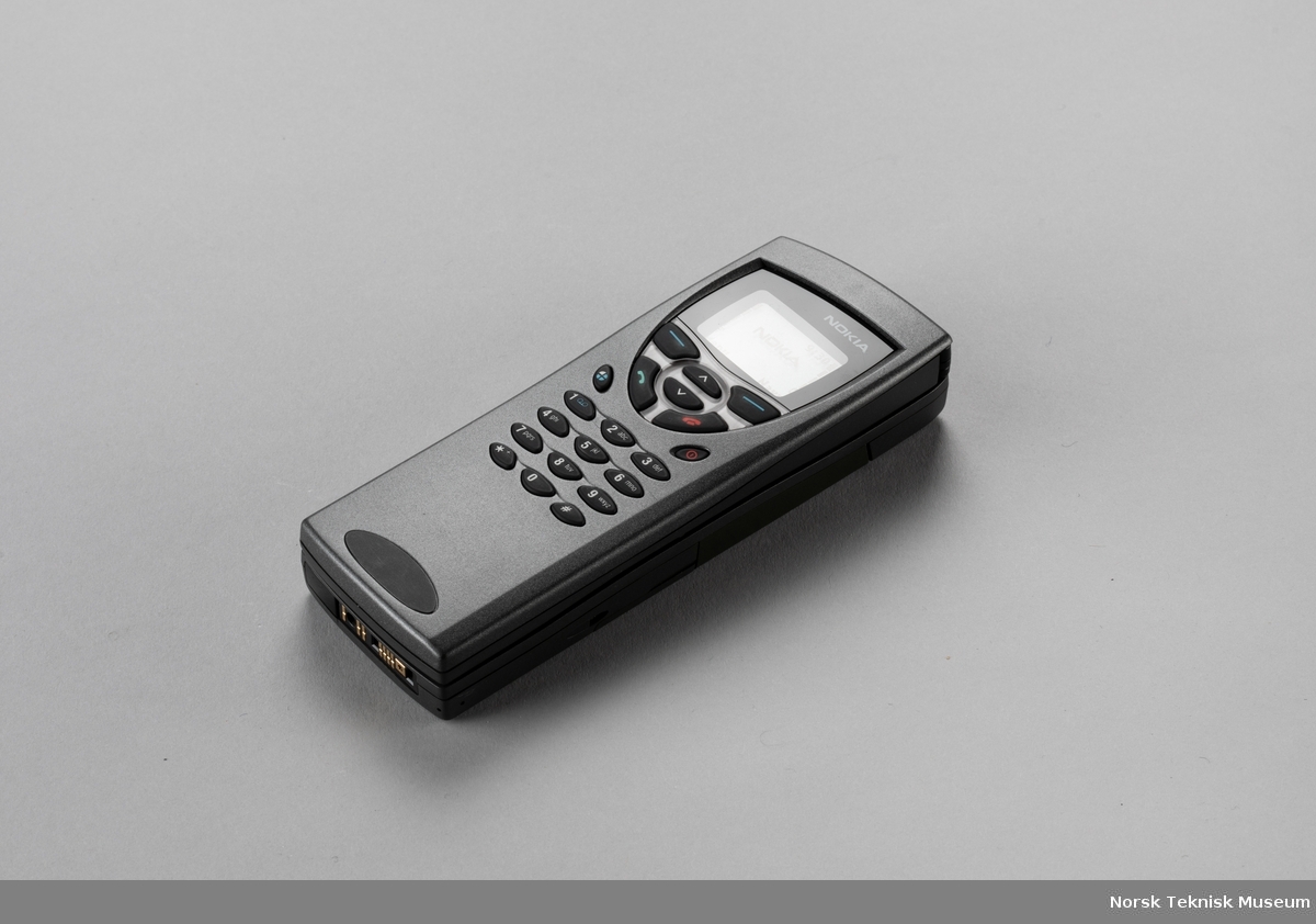 DUMMY 
Nokia 9110 
Stanbytid: 60-170t
Taletid, datatid: 3- 6t
Telefonen har et program minnekort på 8 Mbyte 
Type DT5-8
DUMMY
