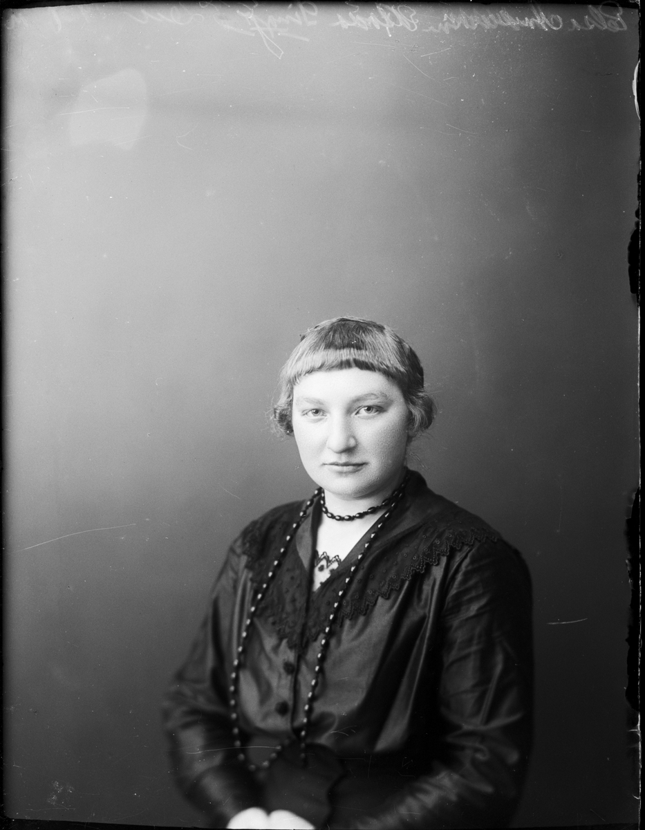 Elsa Andersson från Boda, Singö socken, Uppland 1918