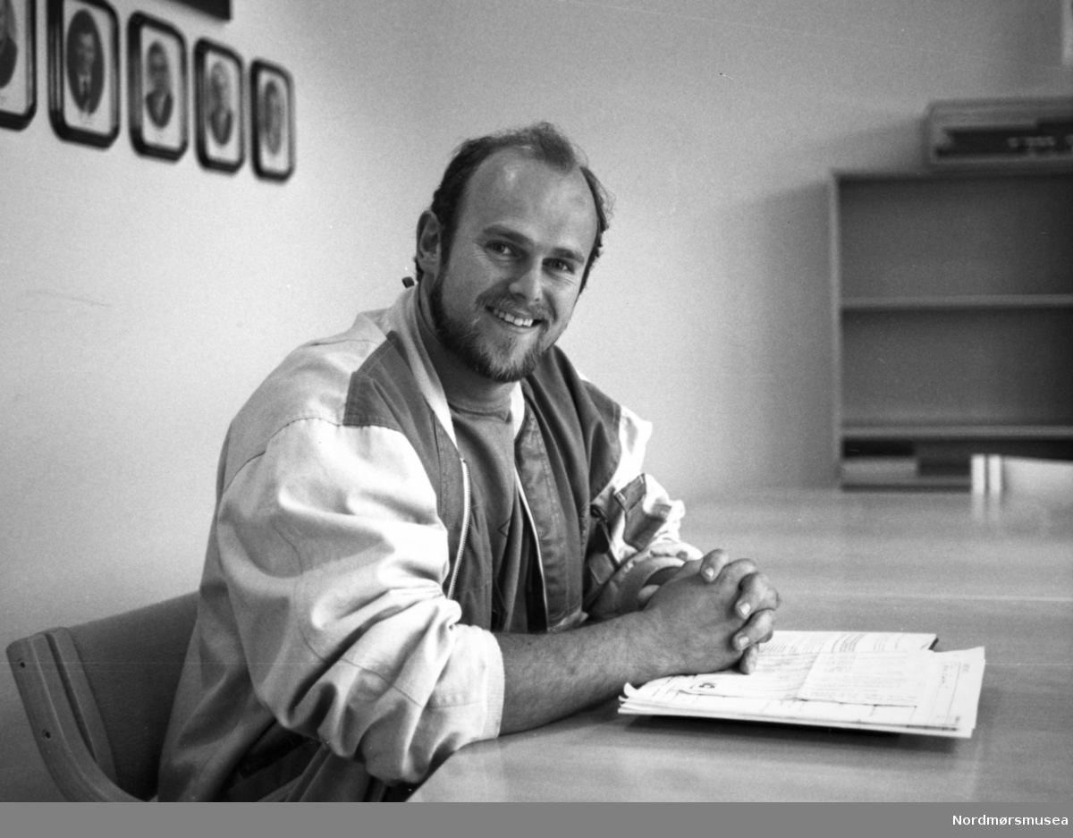 Lars Ola Fiske. Frei. 1980 tallet.
Bildet er fra avisa Tidens Krav sitt arkiv i tidsrommet 1970-1994. Nå i Nordmøre museums fotosamling.