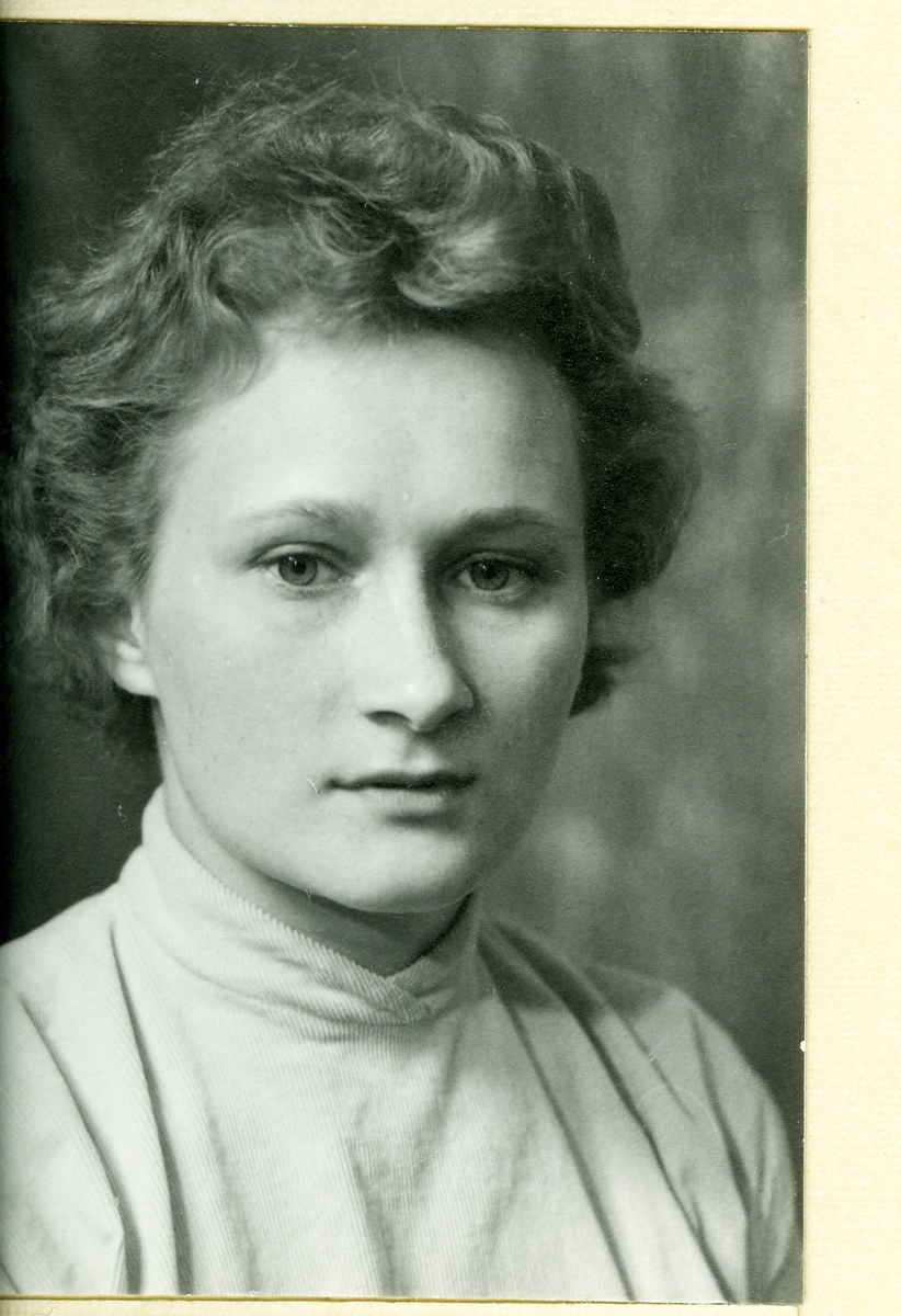 *Marie Orvokki Jörstad (Ulmanen) 25/1 1935 Finland. Anställd 1955. Teknisk personal, kontrollavdelningen under Groll vid SOAB.