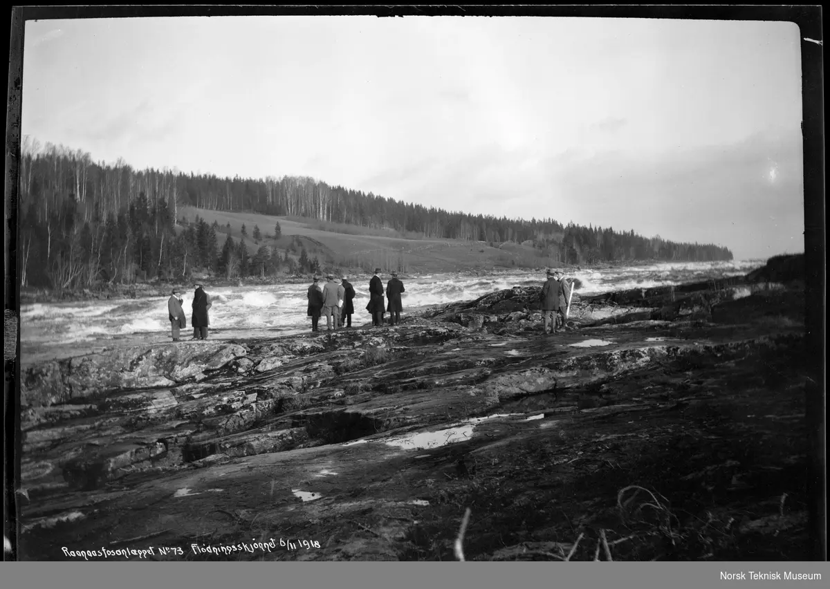 Føtningsskjønnet fotografert i forbindelse med utbyggingen av Raanaasfossen 1918-1930