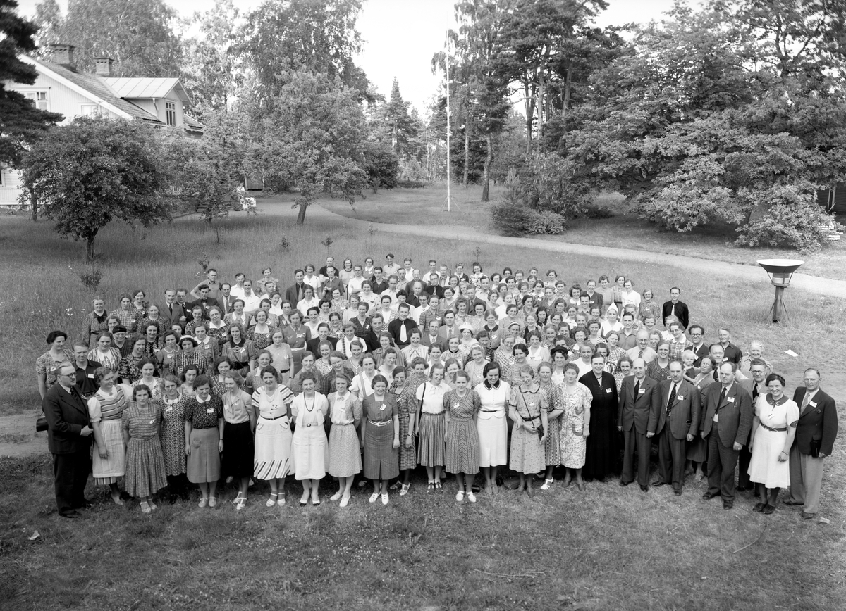 F K S L - Förbundet för Kristna Seminarister och Lärare har samlats till möte i Molkom år 1941.