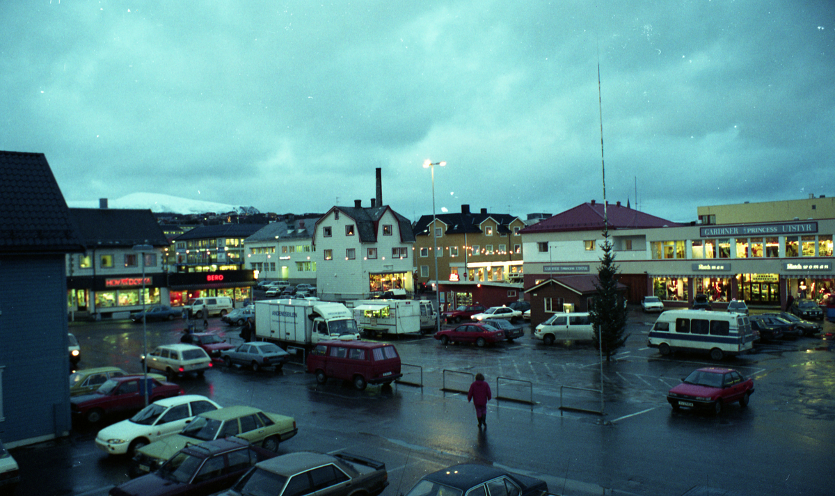Torget på Sortland, desember 1992
