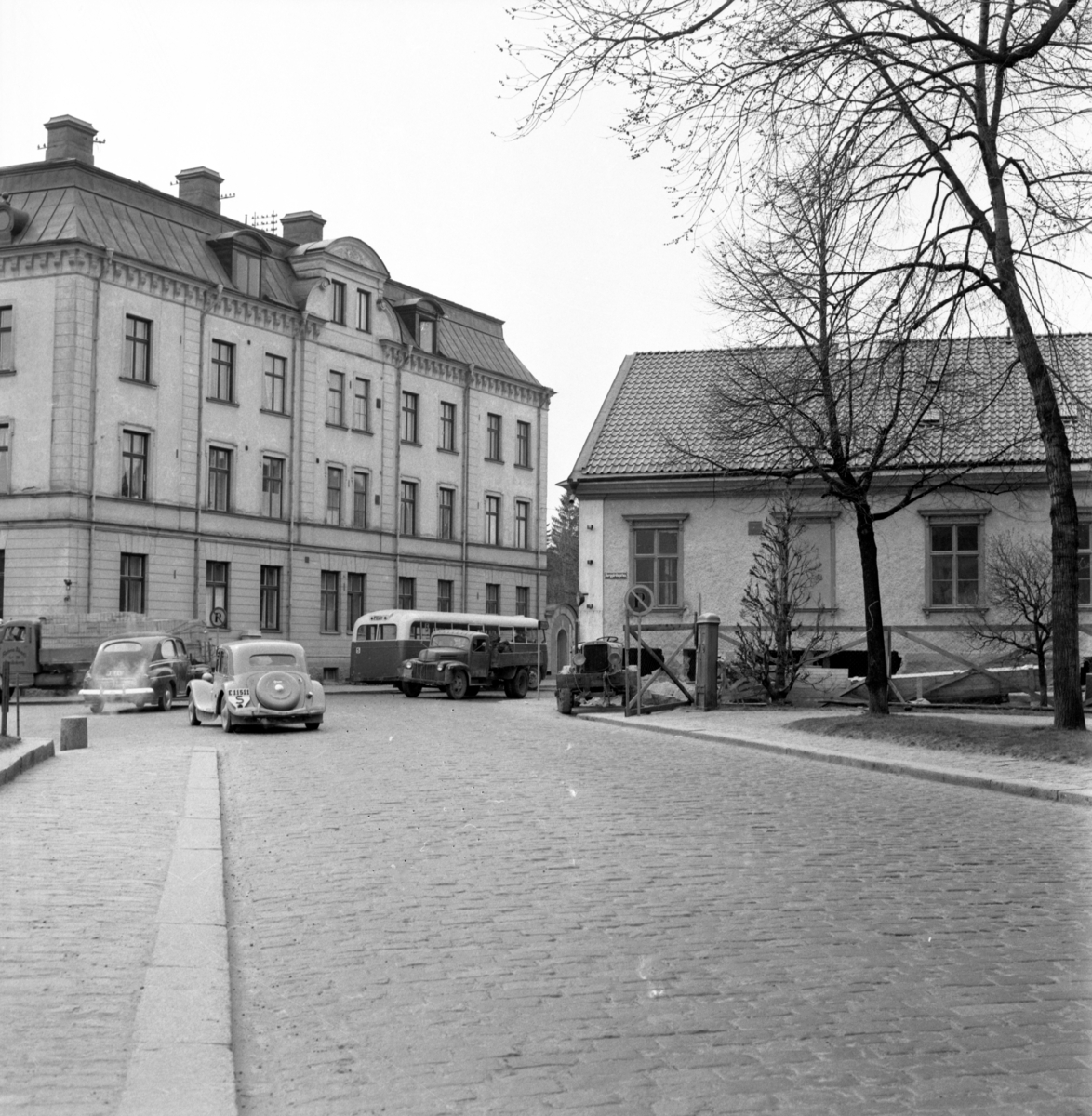 Korsningen Storgatan/Nygatan. Inför flyttningen av Domprostgården.