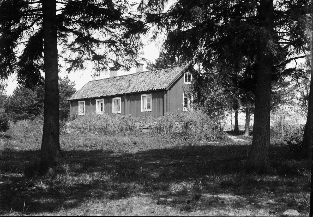 Tolvmansgården, Krutudden, Östhammar, Uppland