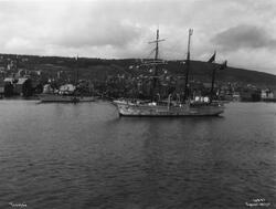 Prot: Tromsø med Laura og Minerva 17/? 1909