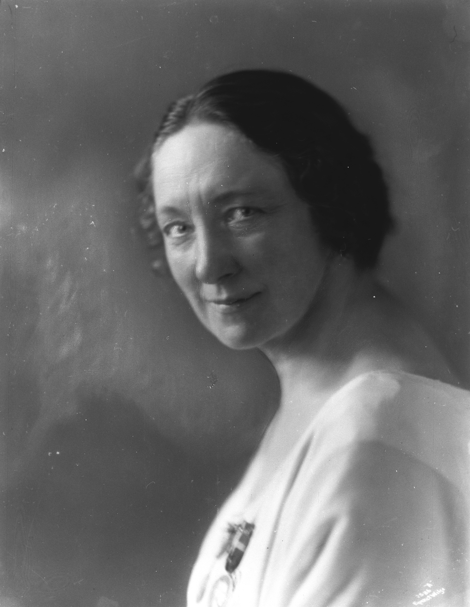 Fru Johanne Dybwad 17/5 1922
