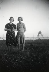 To kvinner i Indre Kiberg, Vardø