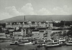 "Oslo. Piperviken". Postkort med motiv fra Vika. Sjøgaten, k