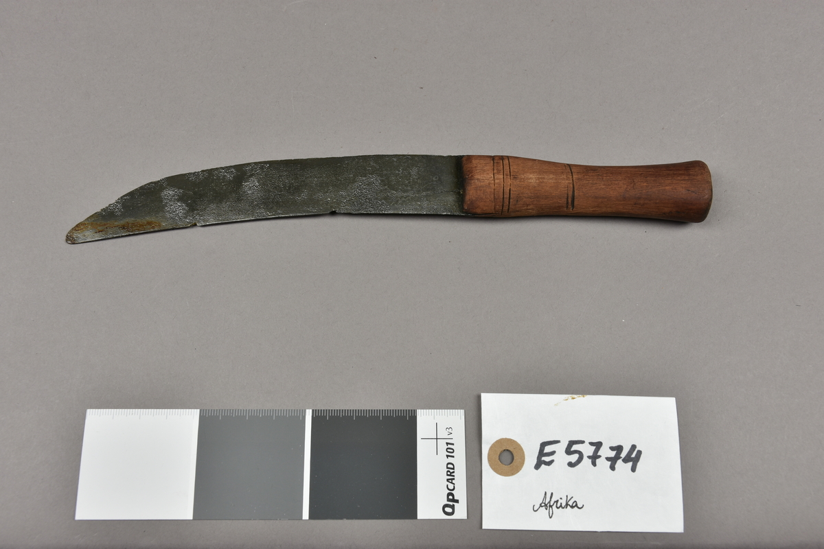 Etnografisk samling gjenstandsfoto Universitetsmuseet i Bergen