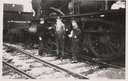 Damplokomotiv type 30a nr. 318 på Sira stasjon