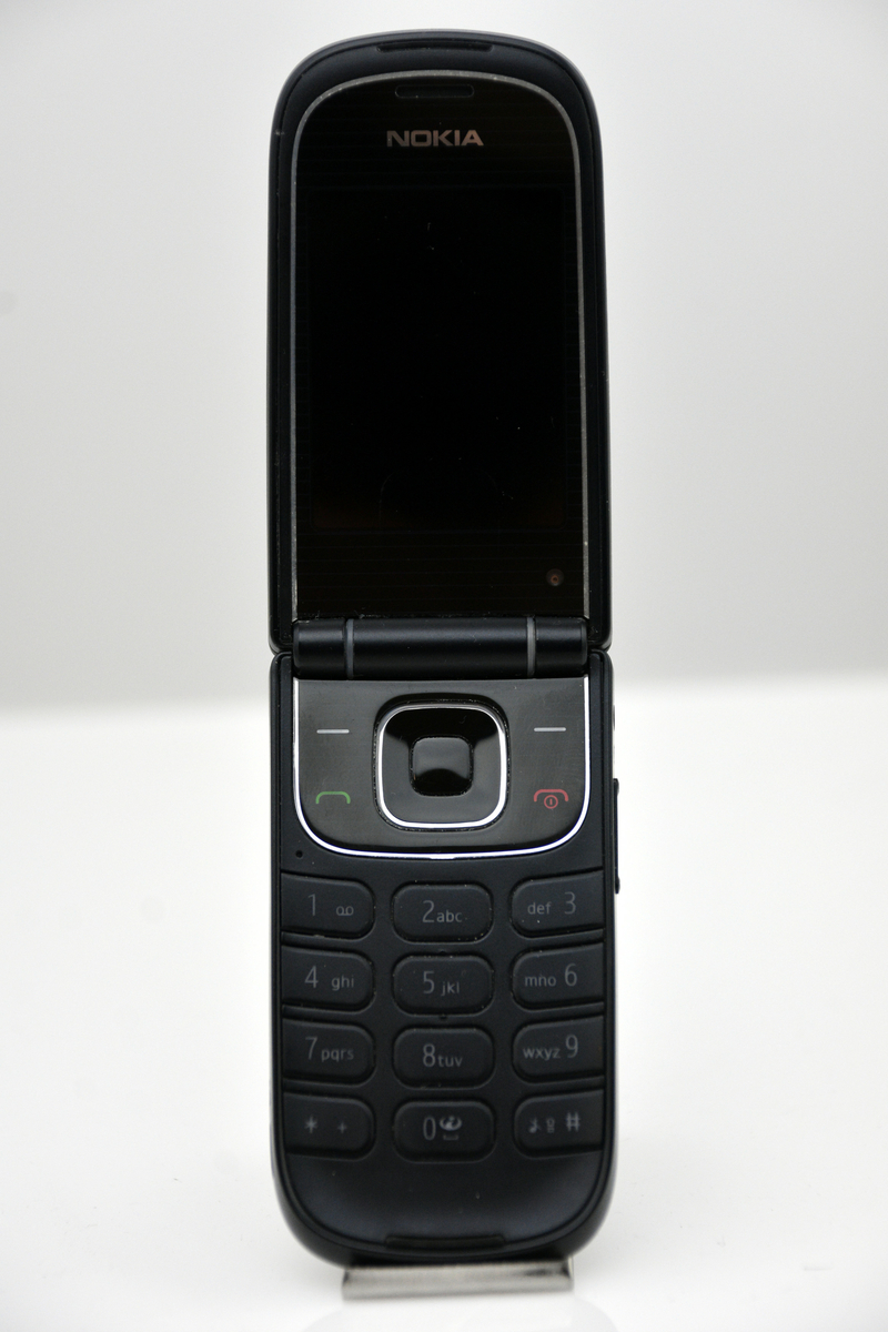 Mobiltelefon för GSM.
IMEI-nr 356934/03/582056/2