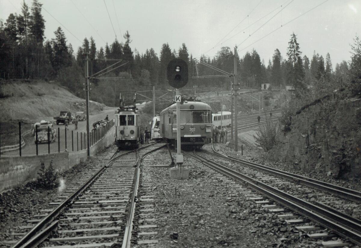 Oslo Sporveier, Bærumsbanen, B1 186 og C1 302, kollisjon Lysakerlva, A-vogn hjelpevogn (redskap).