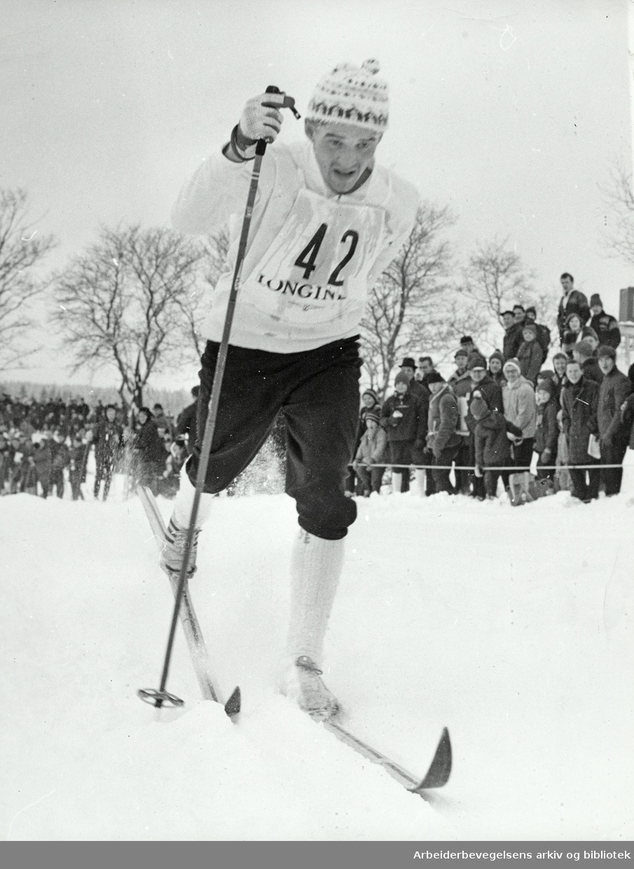 Gjermund Eggen (1941 - 2019). Skiløper. Verdensmester 1966. Arbeidermagasinet/Magasinet for Alle. Udatert.