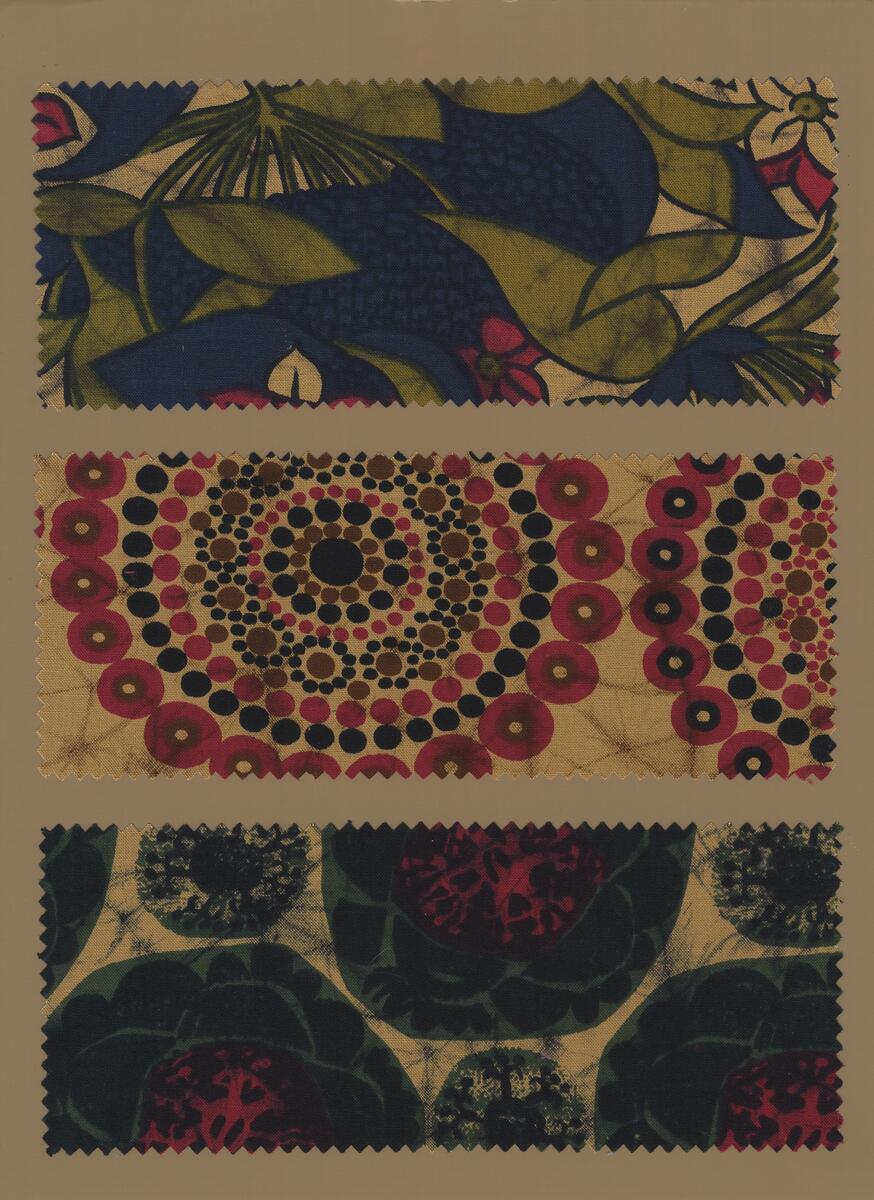 Teckningar av Anna-Lena Emdén. Textilprover av olika konstnärer, namngivna är Wanja Djanaieff och Britt-Marie Christoffersson.