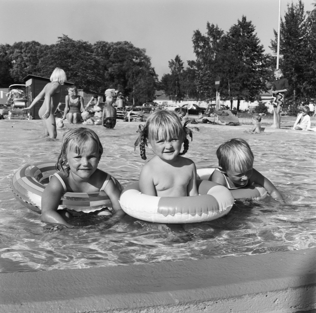 Badet i Söderfors, Uppland 1969