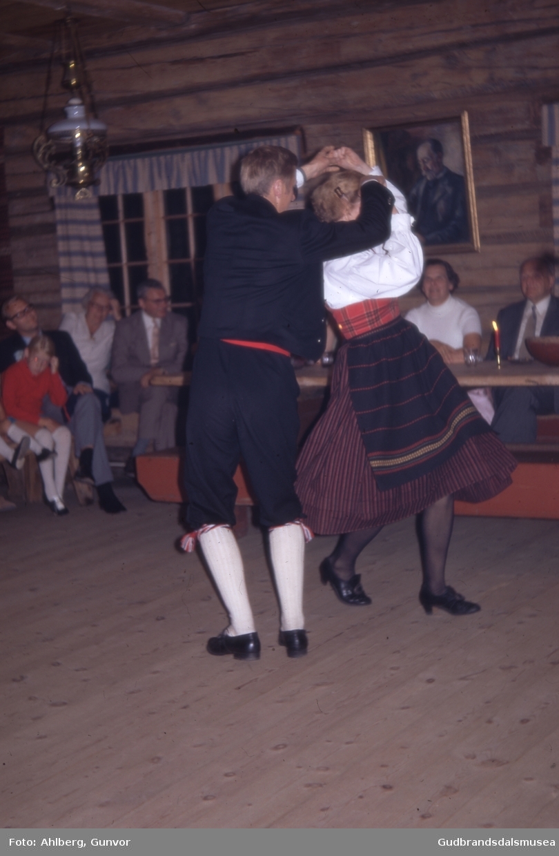 Vågå 1971
Jutulheimen. Knut og Astrid Villa, springleik