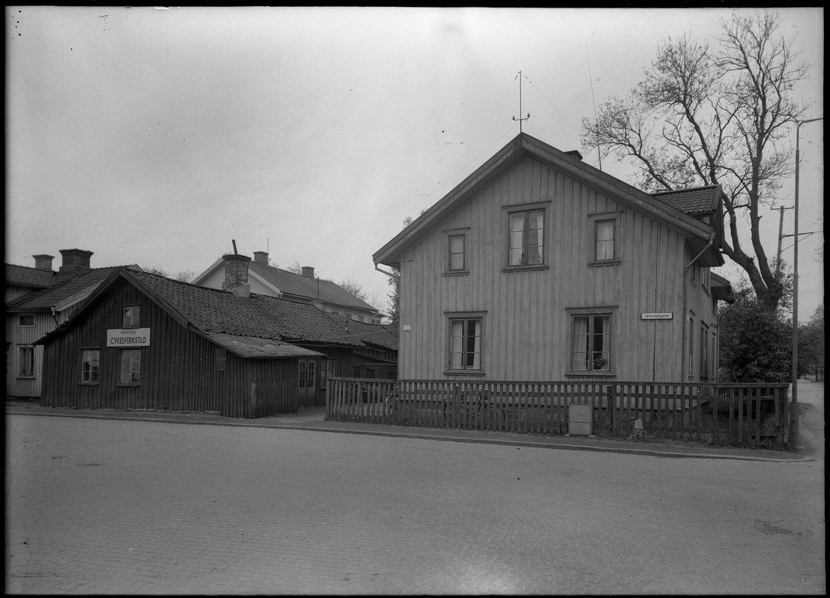 Torsten Lyckes Cykelverkstad, Järnvägsgatan. 1950-tal.