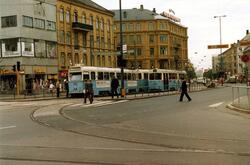 Oslo Sporveier, MBG 257 linje 1 og MBO 245 som skolevogn. He