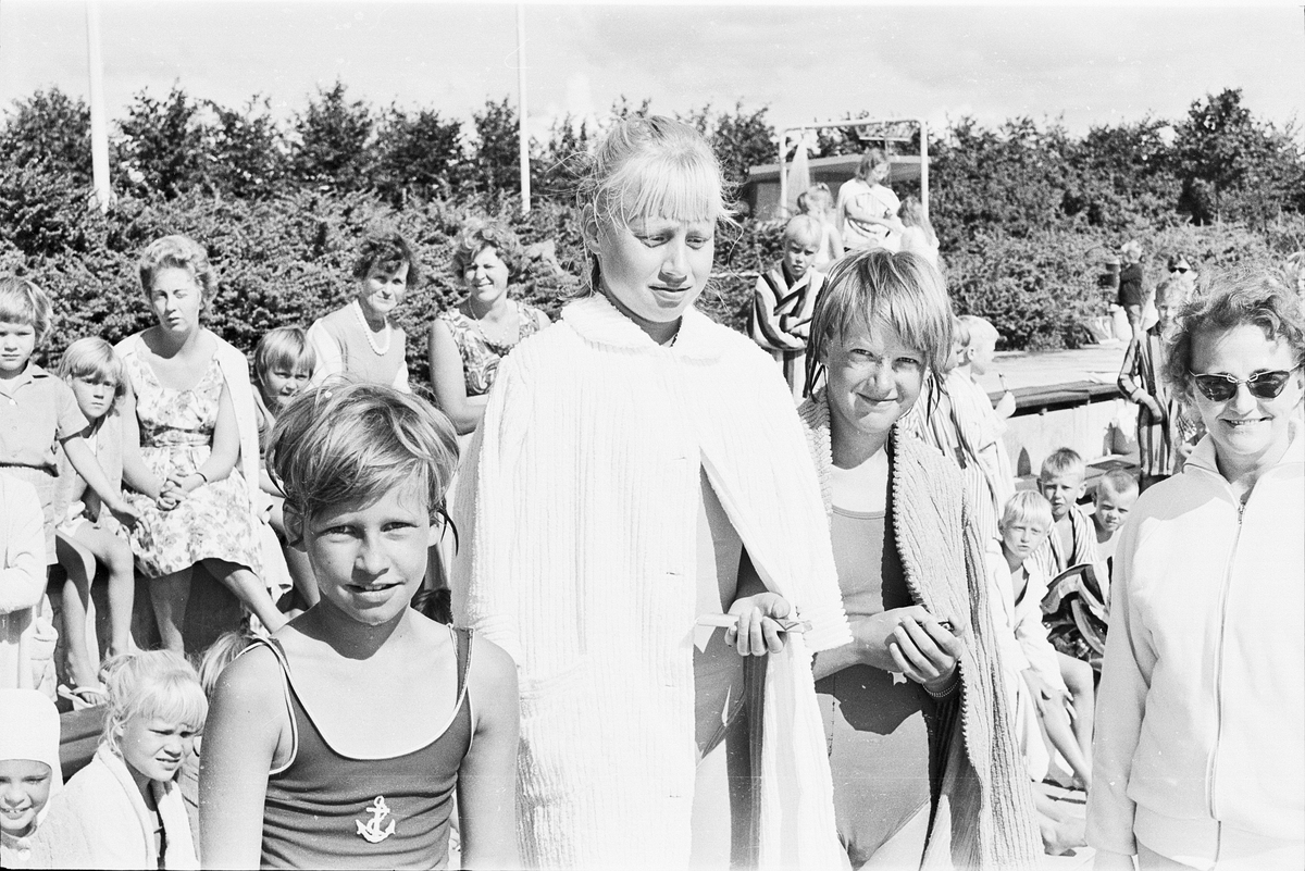 Simskoleavslutning i Fyrisbadet, Uppsala 1965