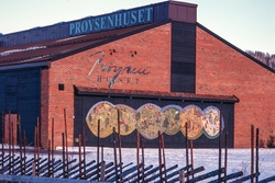 Ringsaker, Rudshøgda, det første Prøysenhuset 1997-2014, eks