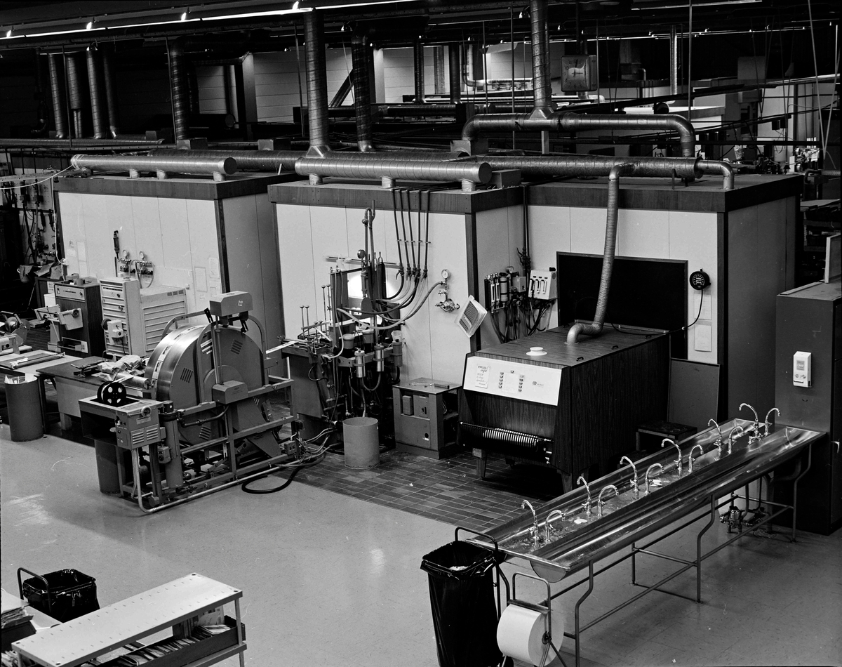 Fremkallingsmaskiner i Schrøders Laboratorium