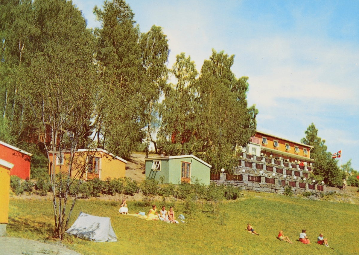 Postkort, Hamar, Campinghytter og telt på Hedmarktoppen camping og motell, Alhaug,