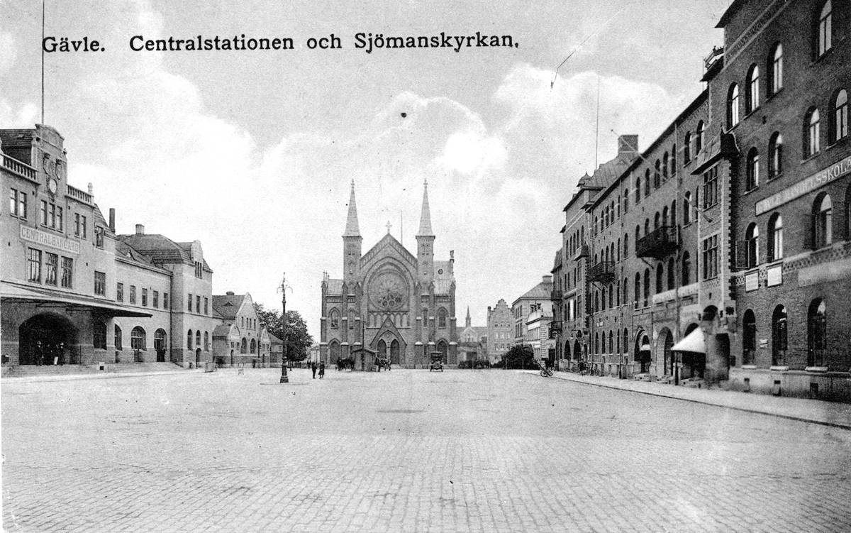 Gävle. Centralstation och Sjömanskyrkan