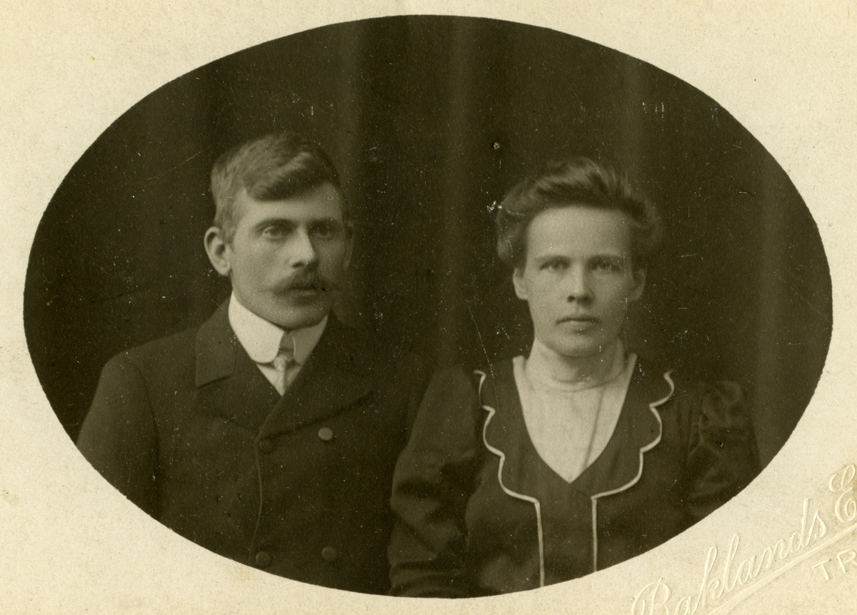 Johanna og Andreas Moe, Øvergård