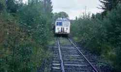 Askim-Solbergfossbanens motorvogn "Padda" under fremføring f