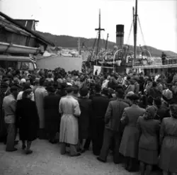 Camilla Wicks ankommer Molde..1948.Romsdalsfilmen