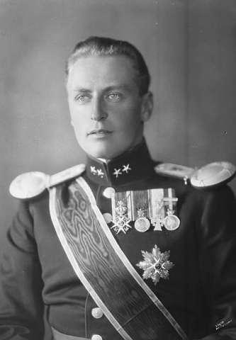 Prot: Kongelige - Kronprins Olav, gala