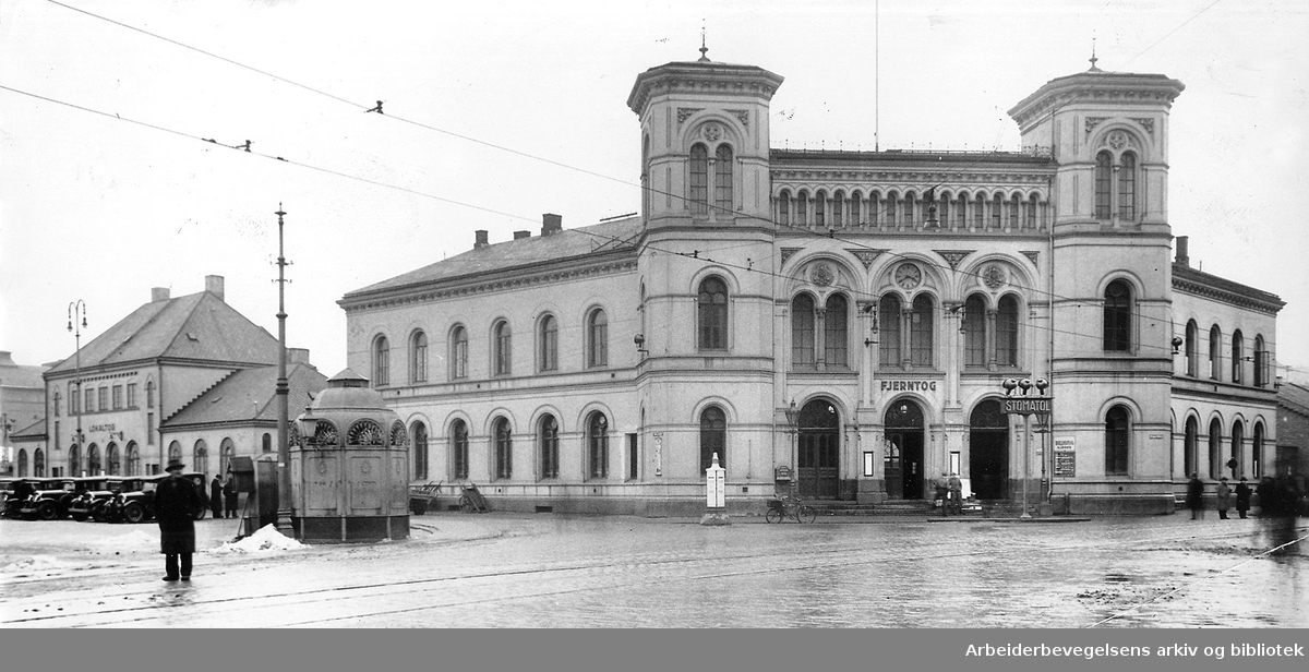 Vestbanen jernbanestasjon. 1938.