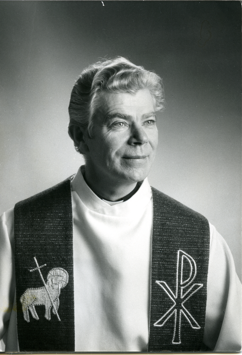 Prest i Nes Eivind Fagermoen fra 1990 - 2012
