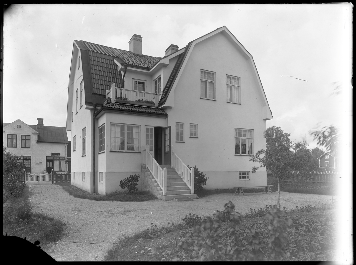 Bostad från gårdssidan på Drottninggatan nr 10, Västerås.