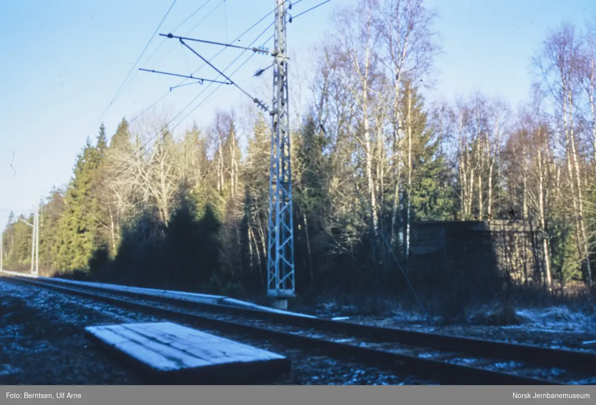 Lundene nedlagte holdeplass mellom Aspedammen og Prestebakke på Østfoldbanen