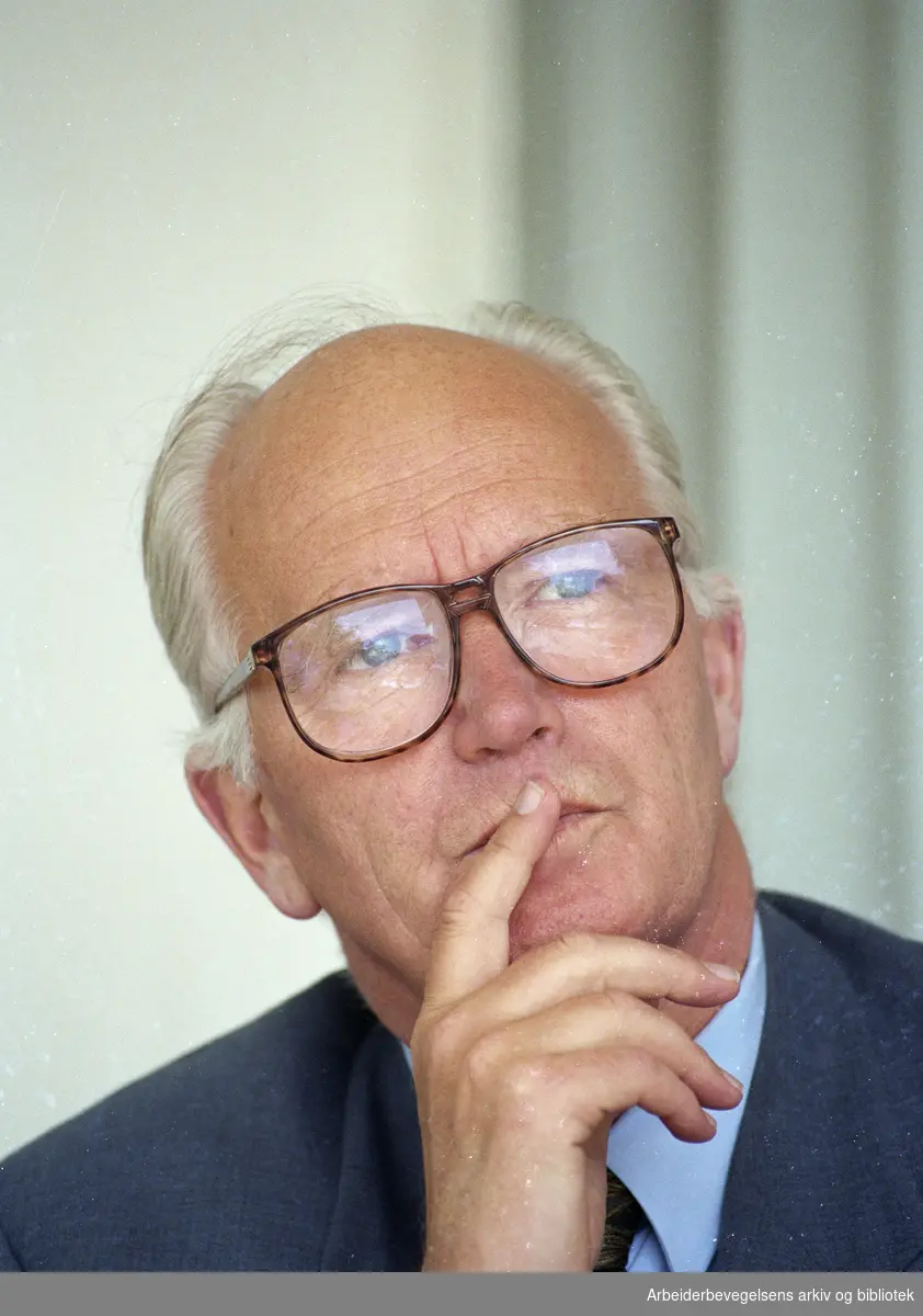 Utenriksminister Thorvald Stoltenberg, juli 1992.