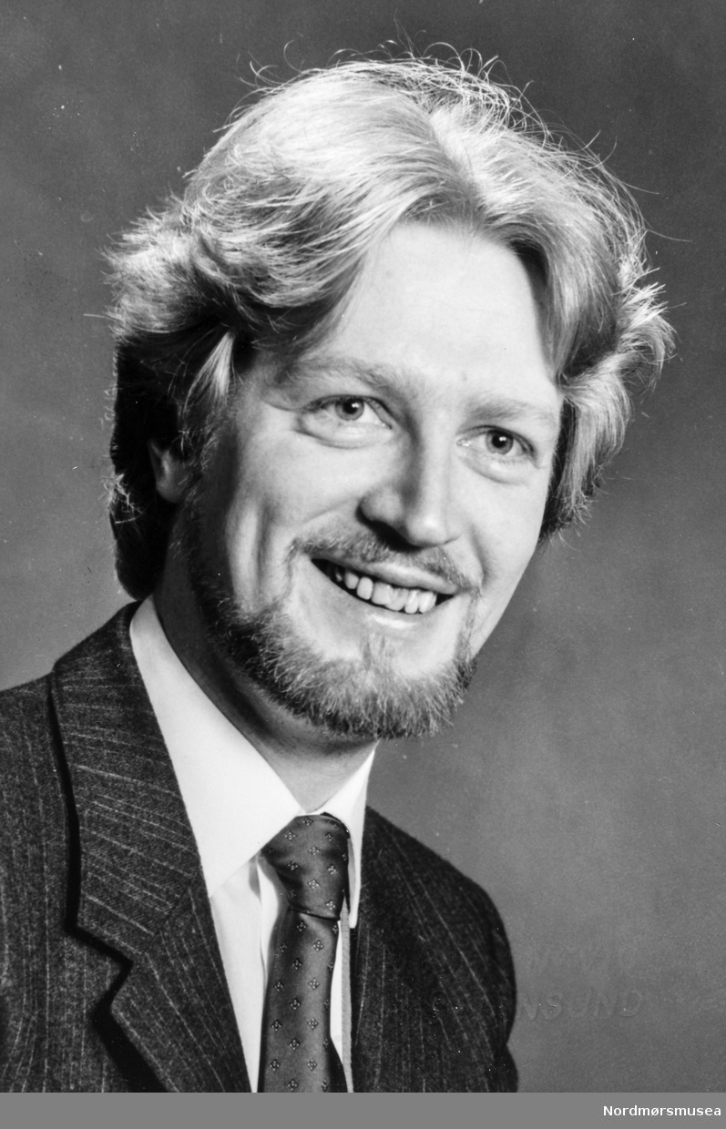Gunnar Pettersen er fra 1. mars -83 ansatt som salgsdisponent i Media Midt-Norge A/S. Det melder Tidens Krav den 23. mars 1983. Bildet er fra avisa Tidens Krav sitt arkiv i tidsrommet 1970-1994.