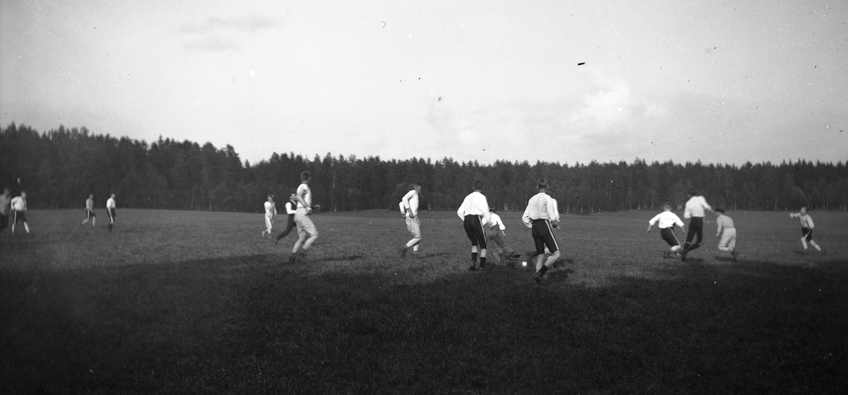 Fotbollsmatch Billströmmen