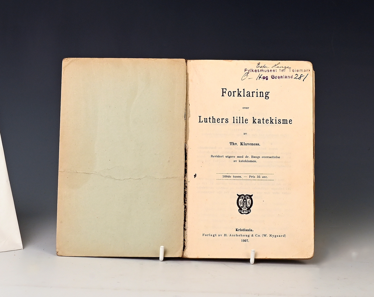 Das neue Hülfsbuch für den letherisschen Katechismus unferricht. Göttingen 1910.