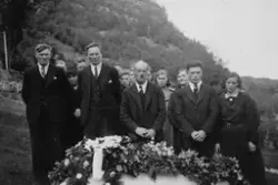 Fra begravelsen til Anna Lovisa Svinnset september 1940. Gra