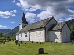 Mellomalderkyrkja på Støle