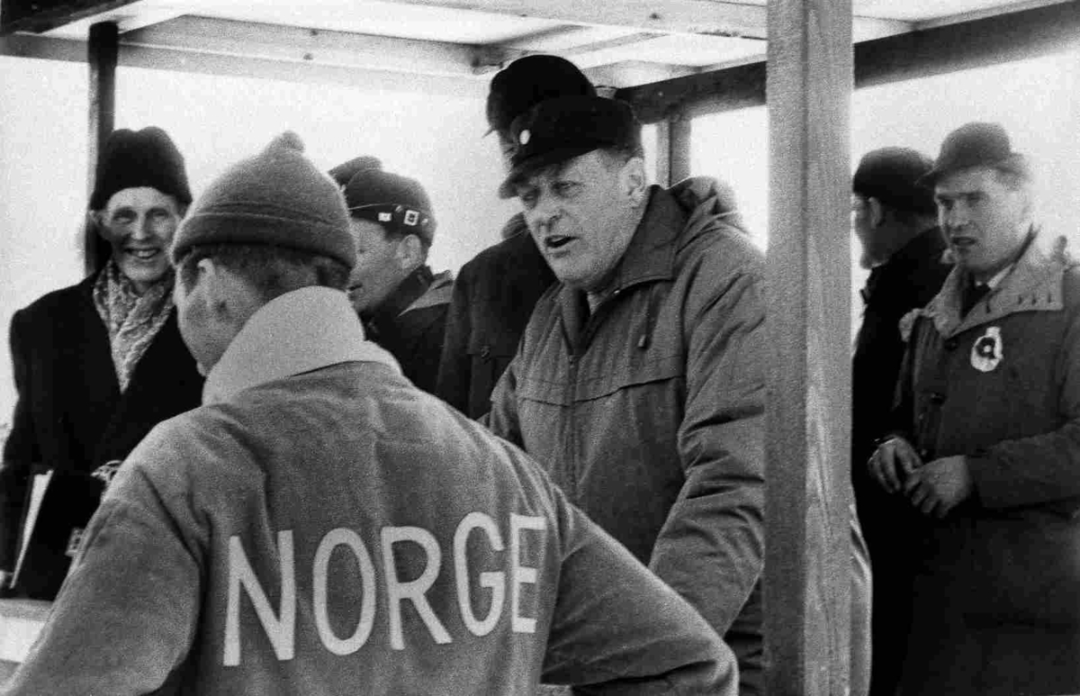Bilder fra Birkenes kommune
NM på ski i 1963 - kong Olav V