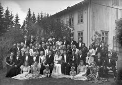 Gruppe - bryllup.